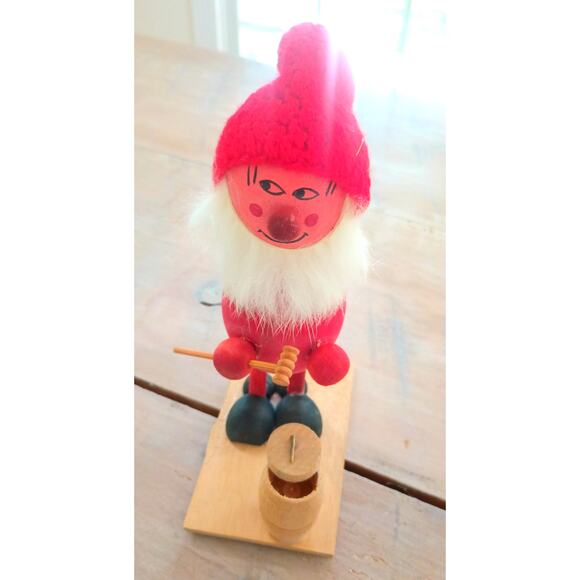 Vtg Swedish Nisse Tomte Santa with barrel Gnome Christmas Figurine Ljungstroms - Picture 3 of 7